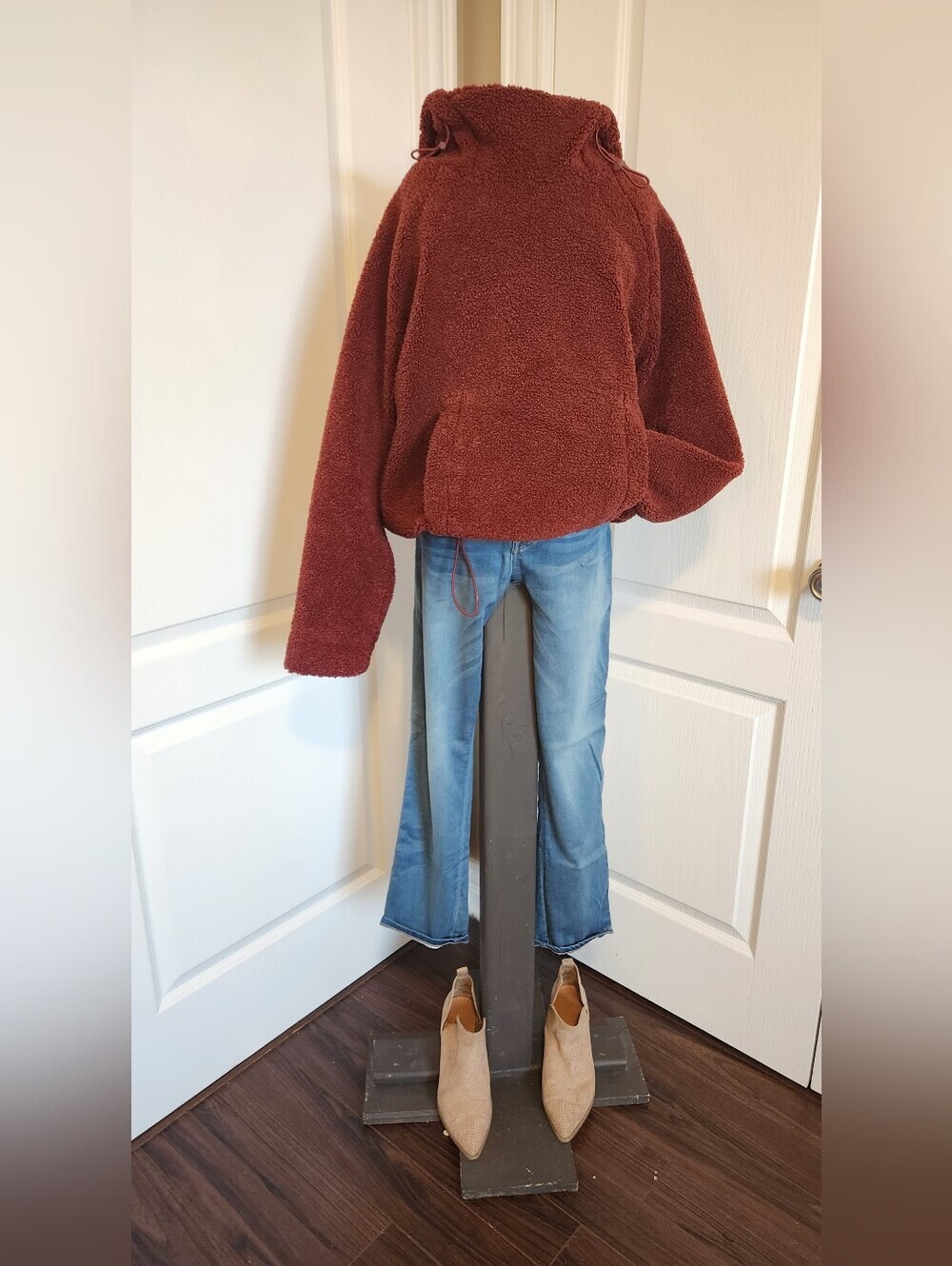 Vince Women's Pullover Size Small